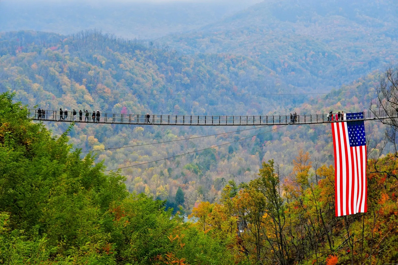 patriotic things to do smoky mountains