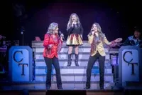 trio of female singers